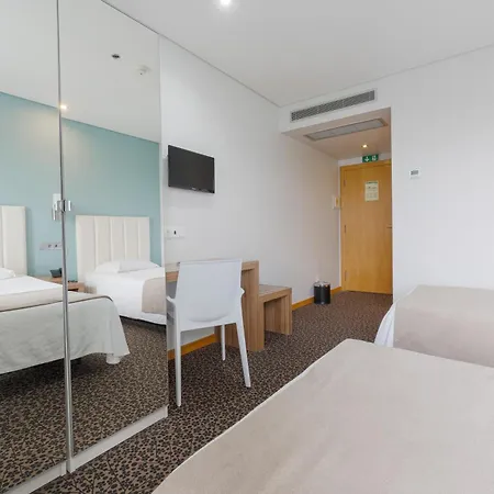 Hotel Azinheira By Ridan 3*