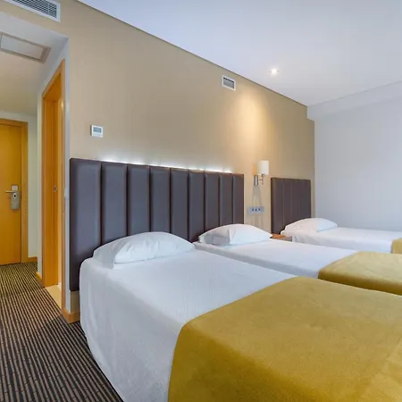 Otel Azinheira By Ridan 3*