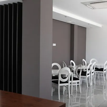 Otel Azinheira By Ridan