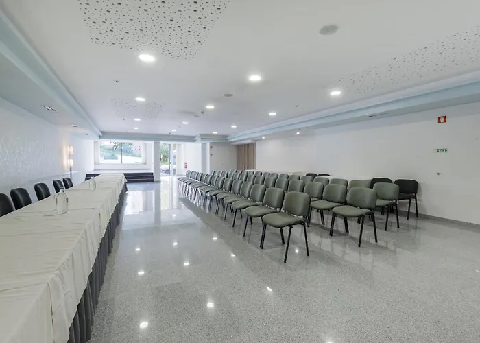 Hotel Azinheira By Ridan